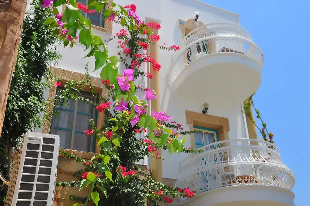 בודרום Siesta Beach Apartment 3*,