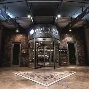 ***** Hotel Pullman Azerbaijan